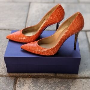 Stuart Weitzman leather pumps
